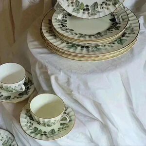 Set of 4- Lavinia Dinner Plates